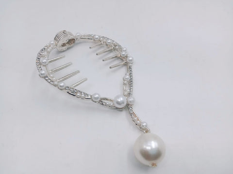 Impression Pack of 12 Pcs Beautiful Pearl Tassel  trendy Hair Claw Crabs Butterfly Hair Clip hair High Impression Pack of 12 Pcs Beautiful Pearl Tassel  trendy Hair Claw Crabs Butterfly Hair Clip hair High
