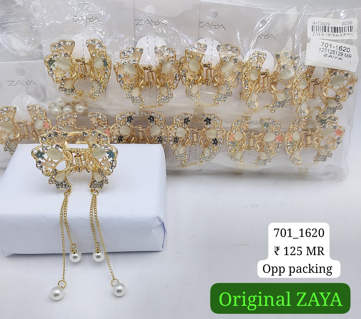 701-1620 ZAYA/SEOUL STYEL  CLUTCHER| 12-PCS OPP PACKING| (125/- RS PER PCS)