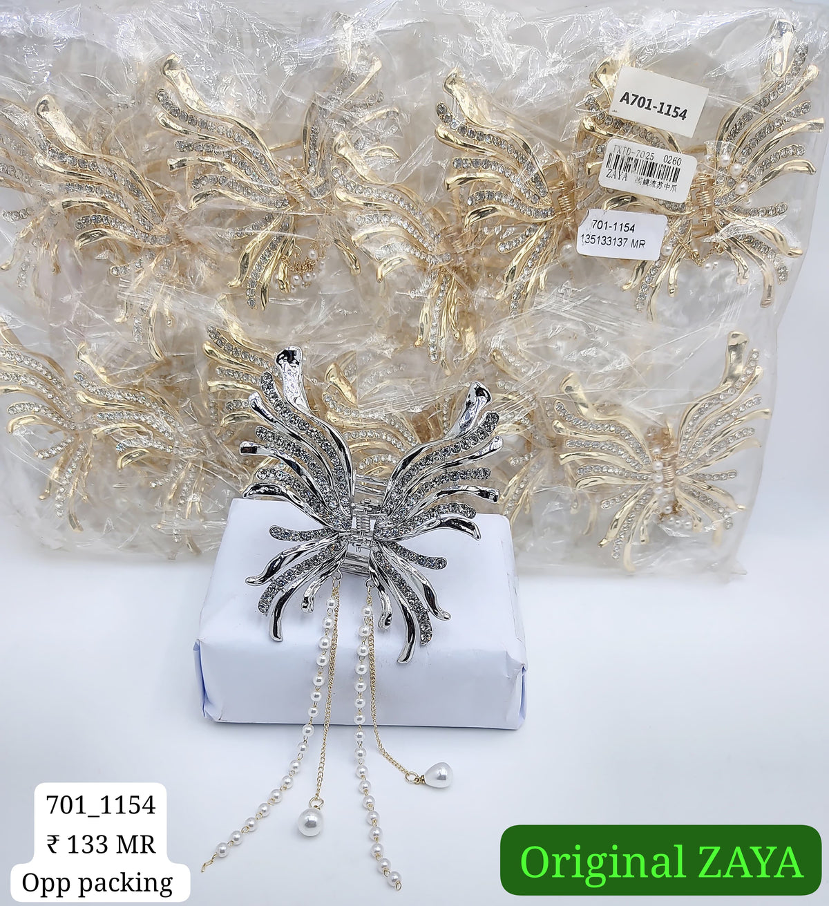 701-1154 ZAYA/SEOUL STYEL CLUTCHER| 12-PCS OPP PACKING| (133/- RS PER PCS)