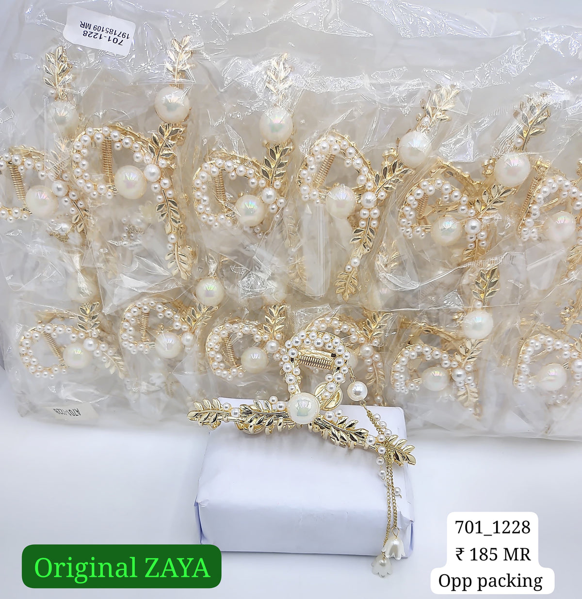 701-1228 ZAYA/SEOUL STYEL CLUTCHER| 12-PCS OPP PACKING| (185/- RS PER PCS)