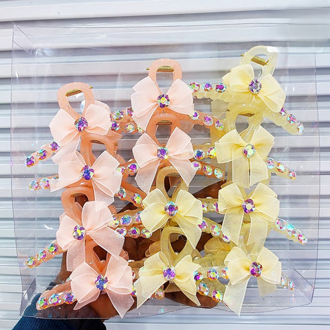 Impression Pack of 12 Pcs Pearl Style Hair Clutcher  Plastic Hair Clutcher