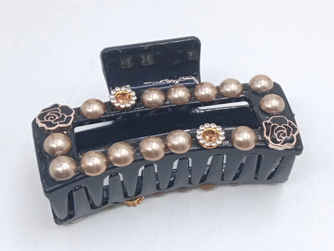 Impression Pack of 12 Pcs Pearl Style Hair Clutcher  Plastic Hair Clutcher
