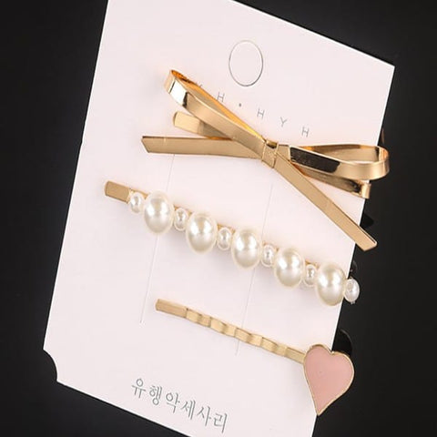Impression new shape Style 3 Pcs in one card and total 12 card in one pkt and total 24pcs pack multicolor Hair Clip Set
