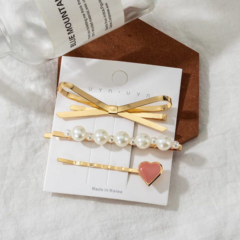 Impression new shape Style 3 Pcs in one card and total 12 card in one pkt and total 24pcs pack multicolor Hair Clip Set